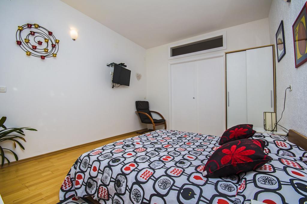 Apartments Daria Ровінь Екстер'єр фото